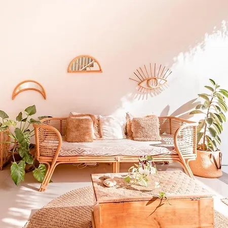 Boho Townhouse, Pool & Walk To Canggu Trendy Spots